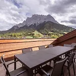 Bergresort Zugspitze By Alps Resorts * ايروالد